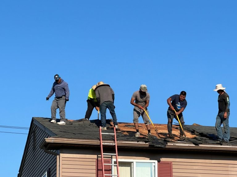 Certa Roofing crew