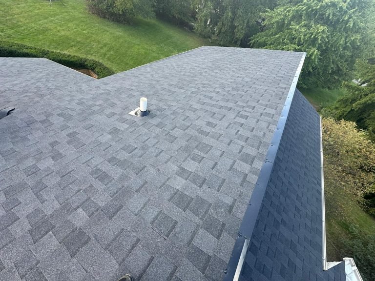 Landmark | Moire Black